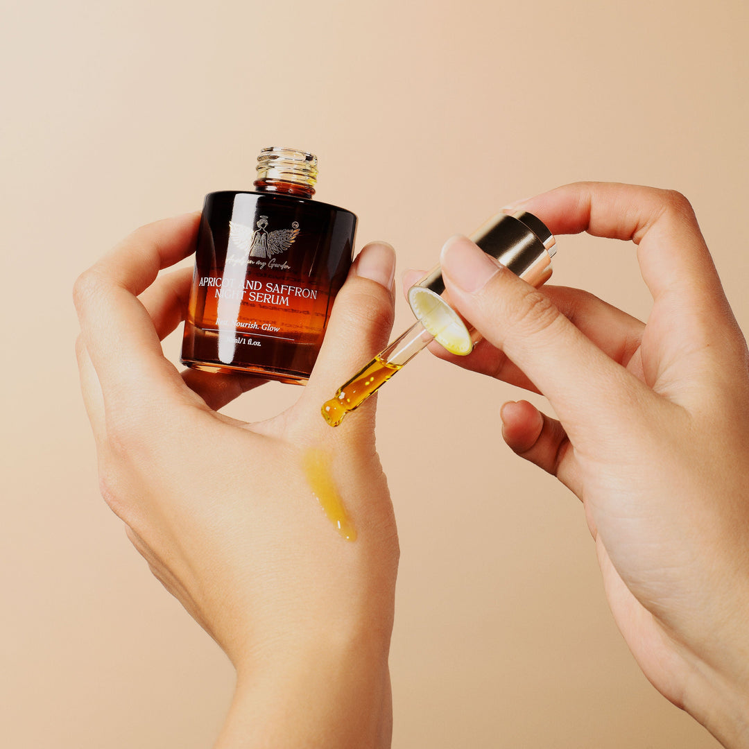 Apricot and  Saffron Night Serum